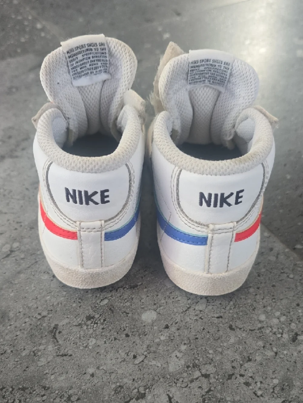 Nike Kids White Sneakers with Pink Swoosh - Picture 5 of 8